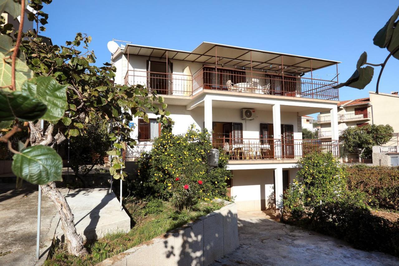 Apartman Gilan Seget Vranjica Buitenkant foto