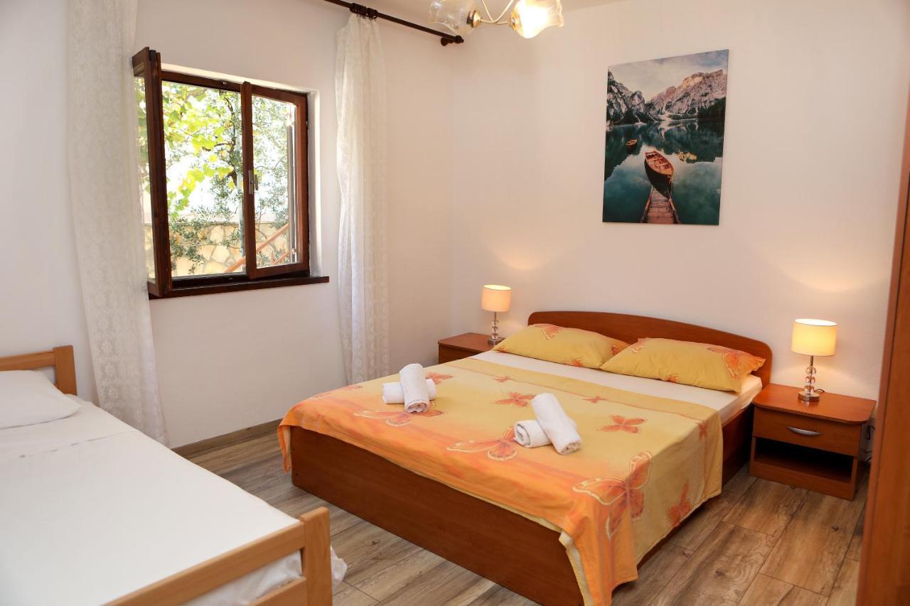 Apartman Gilan Seget Vranjica Buitenkant foto
