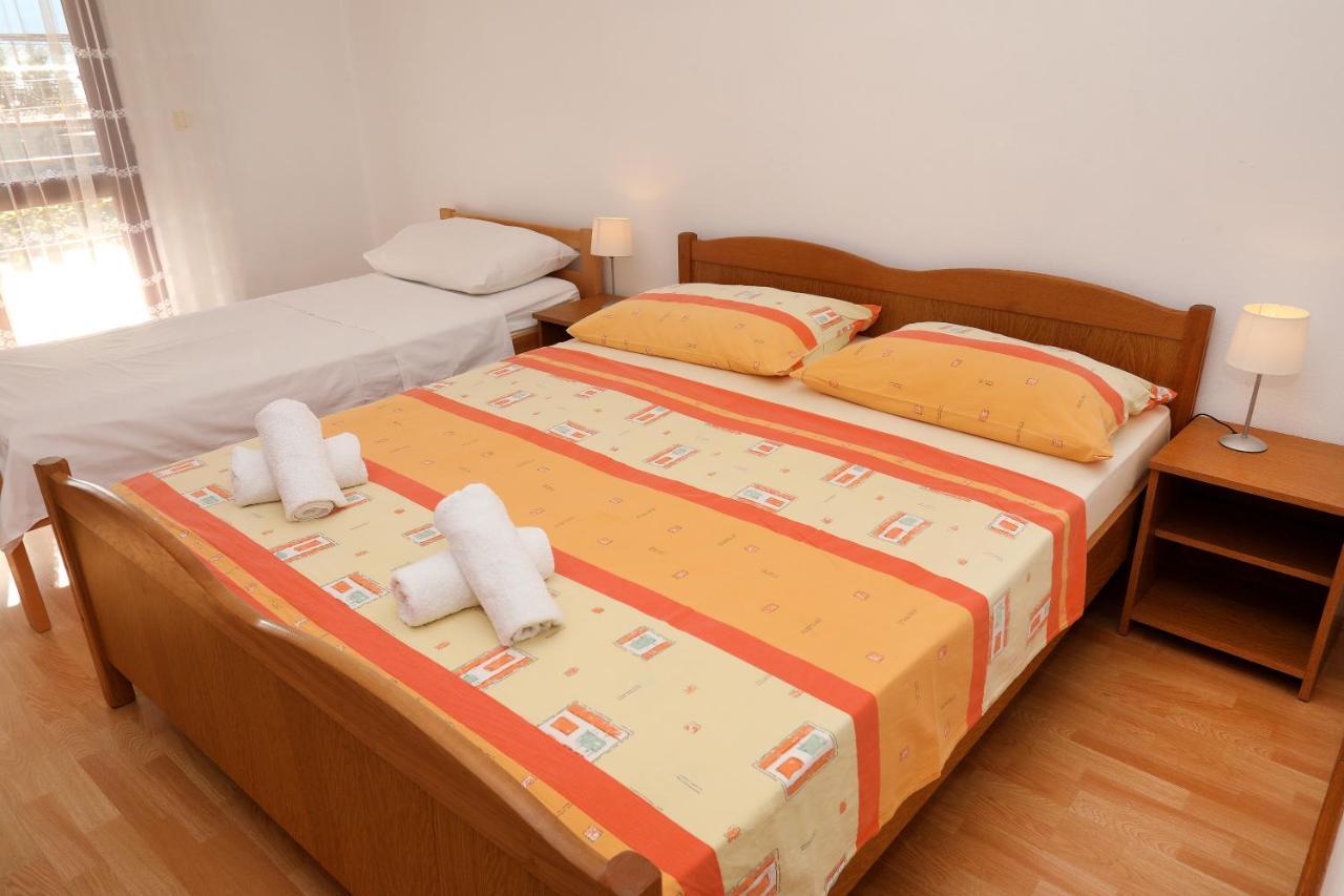 Apartman Gilan Seget Vranjica Buitenkant foto