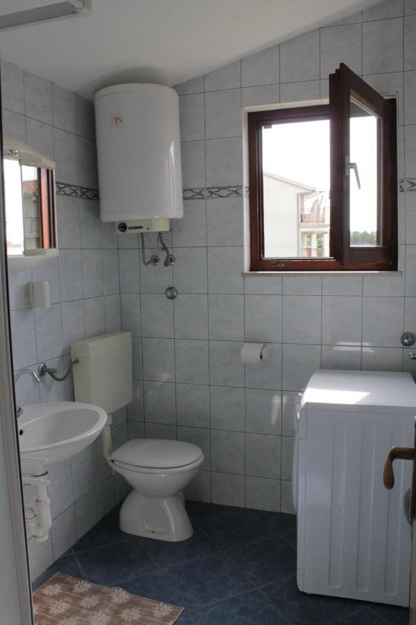 Apartman Gilan Seget Vranjica Kamer foto