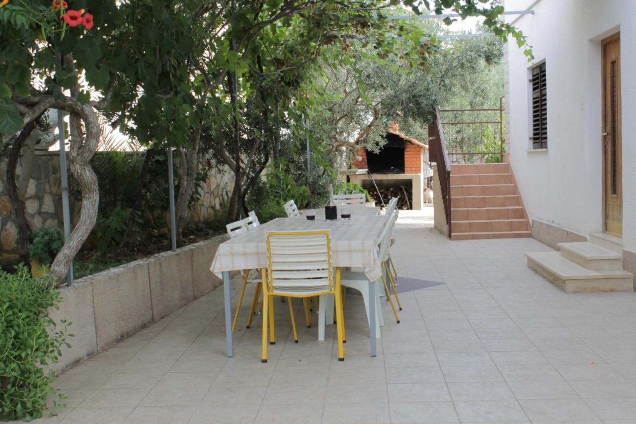 Apartman Gilan Seget Vranjica Buitenkant foto
